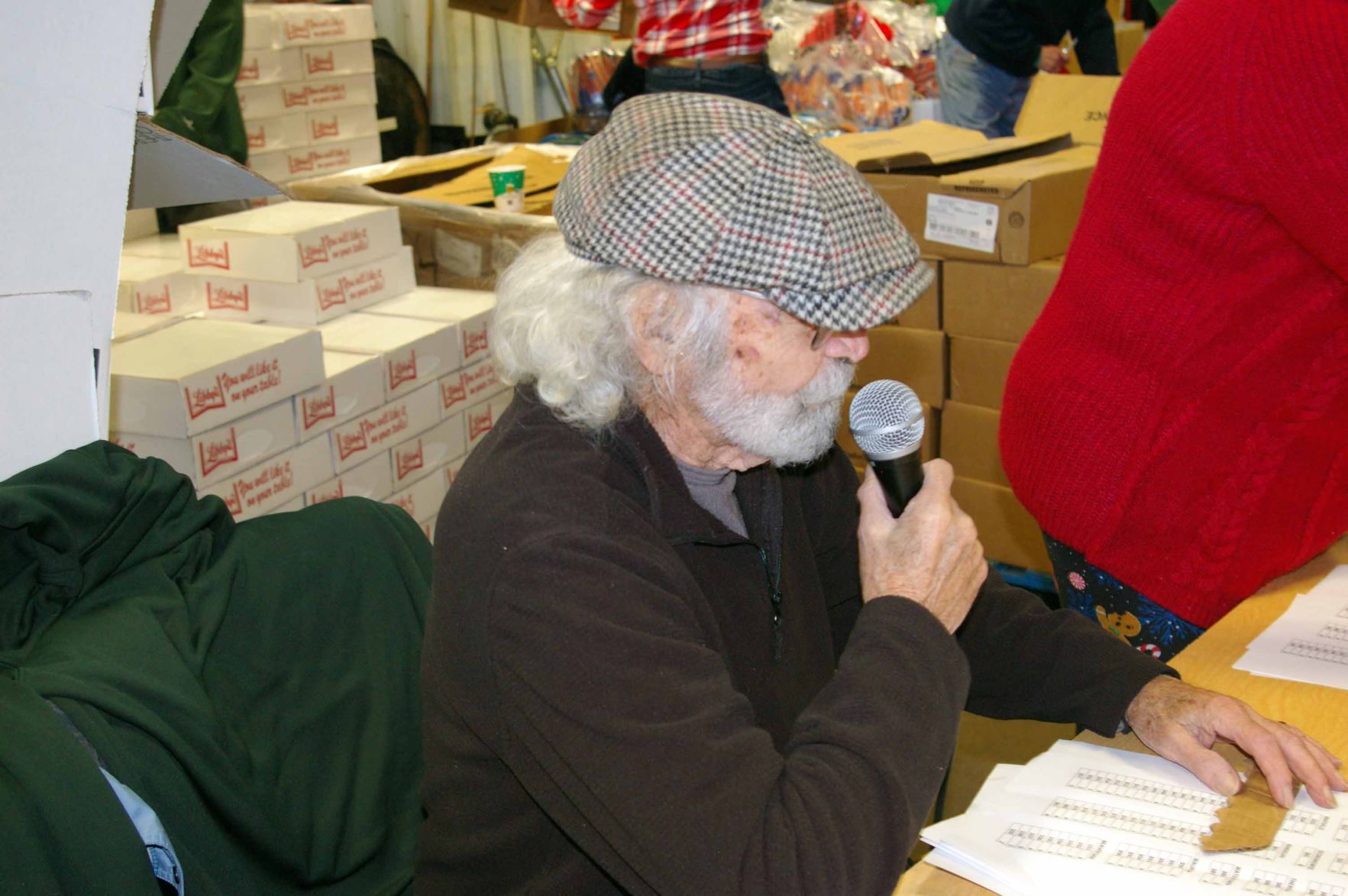 122418-ctzn-news-elks-bas003.jpg